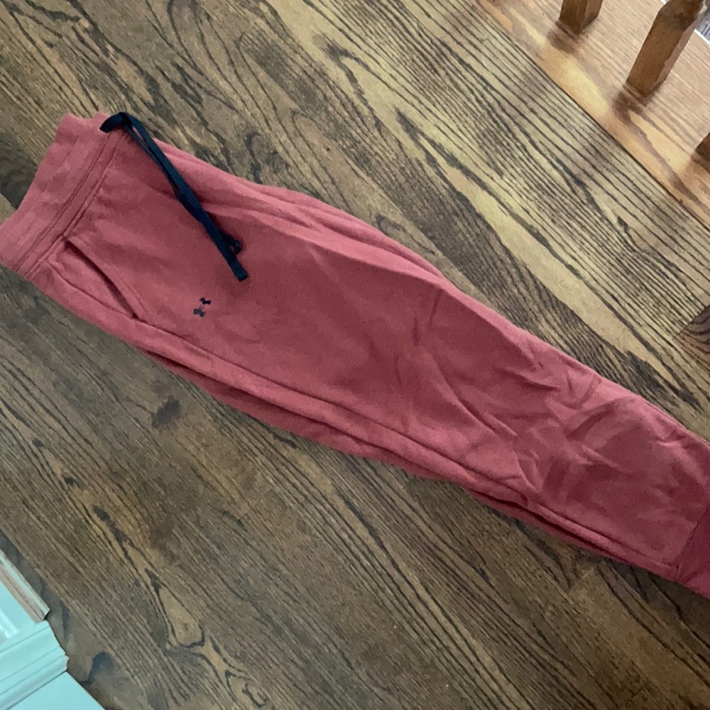Under Armour Joggers Size Large